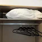 Cozy Two-bedroom With Free Parking *