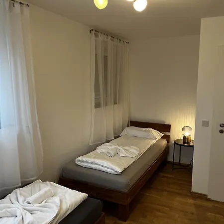 Cozy Two-bedroom With Free Parking * Odenthal